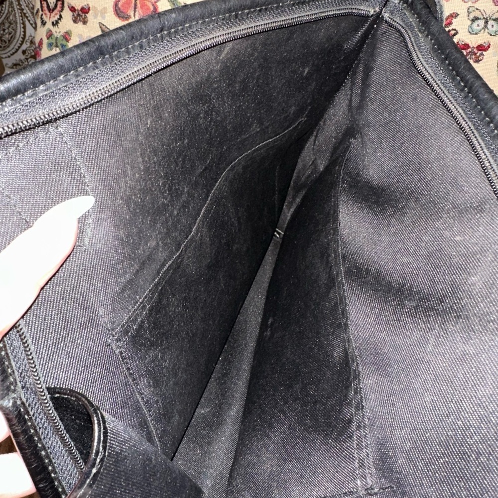Longchamp Black Leather Shoulder Bag Minimalist Classic Tote Purse - Picture 10 of 13